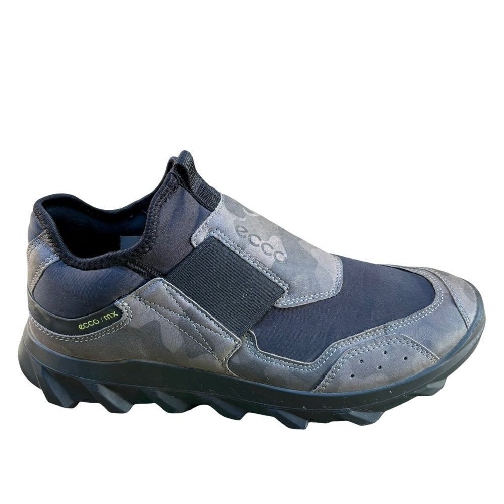 Men’s Ecco camo shoes size 6.5 black